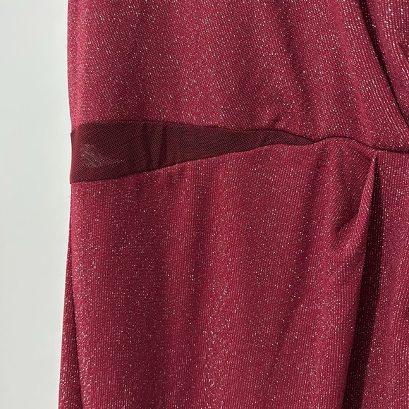 NWT Women’s Red Dress - Picture 3 of 9